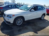 BMW X1 xDrive28I WBAVL1C59FVY37817 снимка