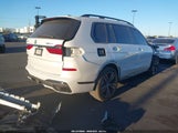 BMW X7 xDrive40I 5UXCW2C02N9J88590 fotografie