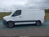 Mercedes-Benz Sprinter  Standard Roof 4-Cyl Gas W1Y70BGYXPT132130 снимка