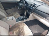 Toyota Camry Le 4T1BF1FK5CU046373 снимка