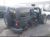 Jeep Wrangler Jk Rubicon 4X4 1C4BJWCG4JL823001 photo