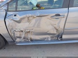 Toyota Corolla Le 5YFB4MDE9RP102653 снимка