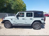 Jeep Wrangler 4-Door Sahara 4X4 1C4PJXEN8RW197664 снимка