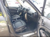 Mini Countryman Cooper WMWZB3C52EWR39842 снимка