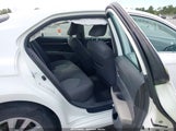 Toyota Camry Le 4T1C11AK7NU662265 photo