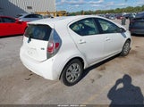 Toyota Prius C One JTDKDTB39C1009297 снимка