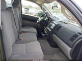 Toyota Tundra Grade 4.6L V8 5TFRM5F16AX001882 fotografie