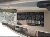 Toyota Camry Le 4T1BE32KX5U084110 снимка
