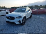 Volvo Xc40 B5 Plus Bright Theme YV4L12UN7P2948709 снимка