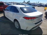 Toyota Corolla Le JTDEPRAE7LJ098328 снимка