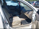 Nissan Altima 2.5 S 1N4AL21E17N452964 снимка