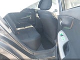 Toyota Corolla S 2T1BU4EE3DC976312 fotografie