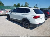 Volkswagen Tiguan 2.0T Se 3VV2B7AX4NM078634 photo