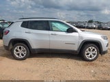 Jeep Compass Latitude 4X4 3C4NJDBN3RT118658 снимка