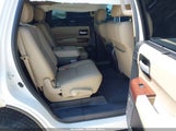 Toyota Sequoia Platinum 5.7L V8 5TDYY5G13ES055215 fotografie