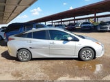 Toyota Prius Two JTDKBRFU6H3578387 снимка