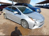 Toyota Prius Two JTDKBRFU6H3578387 снимка