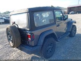 Jeep Wrangler Sport 4X4 1C4GJXAN8JW299945 снимка