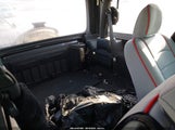 Jeep Wrangler Sport 4X4 1C4GJXAN8JW299945 снимка