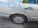 Mercedes-Benz E 300 Diesel WDBJF25H0XA918010 снимка