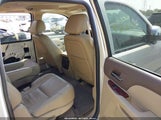 Chevrolet Suburban  Ltz 1GNSKKE31BR230301 fotografie