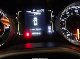 Jeep Cherokee Latitude 4X4 1C4PJMCS8HW634360 снимка