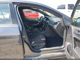 Volkswagen Golf Gti 2.0T Autobahn/2.0T S/2.0T Se 3VW547AU5JM254352 photo