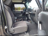 Jeep Wrangler Unlimited Sport 1C4BJWDGXEL232465 fotografie