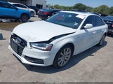 Audi A4 2.0T Premium WAUAFAFLXEN022556 снимка