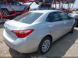 Toyota Corolla Le 5YFBURHE3JP795554 снимка
