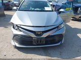 Toyota Camry Le 4T1B11HK1KU824940 fotografie
