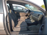 Volkswagen Rabbit WVWBB71KX8W245523 снимка