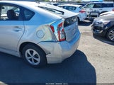 Toyota Prius Three JTDKN3DU0F1999862 снимка