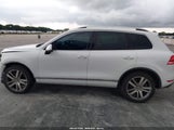 Volkswagen Touareg 3.6L Sport WVGEF9BPXED005205 снимка