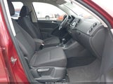 Volkswagen Tiguan S WVGBV7AX5FW059481 fotografie