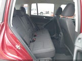 Volkswagen Tiguan S WVGBV7AX5FW059481 fotografie