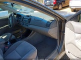 Toyota Camry Le 4T1BE32K12U589738 снимка