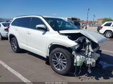 Toyota Highlander Xle 5TDKZRFH9JS531633 снимка