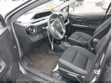 Toyota Prius C Two JTDKDTB38F1109041 снимка