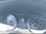 Nissan Rogue Sport S JN1BJ1CP0JW102985 снимка