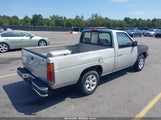 Nissan 4X2 Truck Xe 1N6SD11S7VC331342 снимка