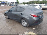 Toyota Yaris Ia 3MYDLBYV9JY329910 fotografie