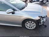 Toyota Camry Le 4T1B11HK0KU246278 fotografie