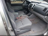 Toyota Tacoma Prerunner V6 3TMKU72N28M017504 photo