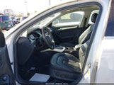 Audi A4 2.0T Premium WAUEFAFL2AN069642 снимка
