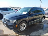 Volkswagen Tiguan 2.0T S 3VV1B7AXXJM115224 photo