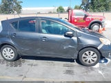 Toyota Prius C One JTDKDTB35D1549926 снимка