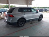 Volkswagen Tiguan 2.0T Se 3VV3B7AX7NM072475 fotografie