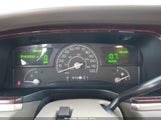 Lincoln Town Car Signature 1LNHM81W74Y675064 снимка