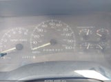 Chevrolet Suburban 3GNGK26J5WG135555 photo